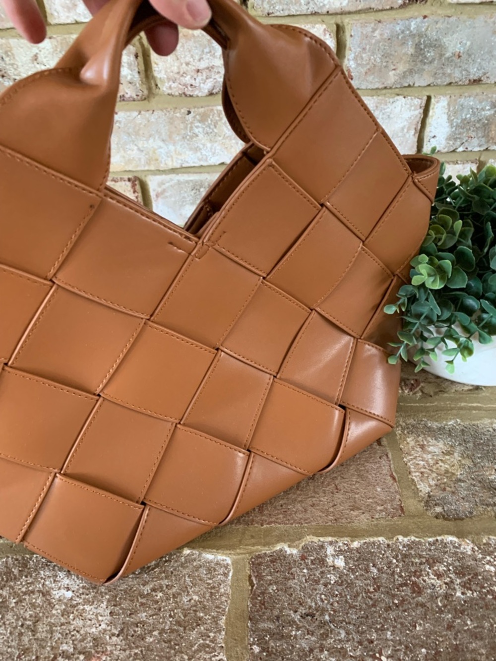 Woven Top-Handle Women’s Tote Bag in Cognac - Picture 3 of 10